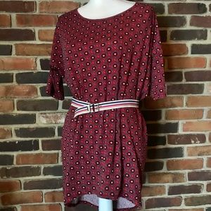 LULAROE IRMA- Dark red print